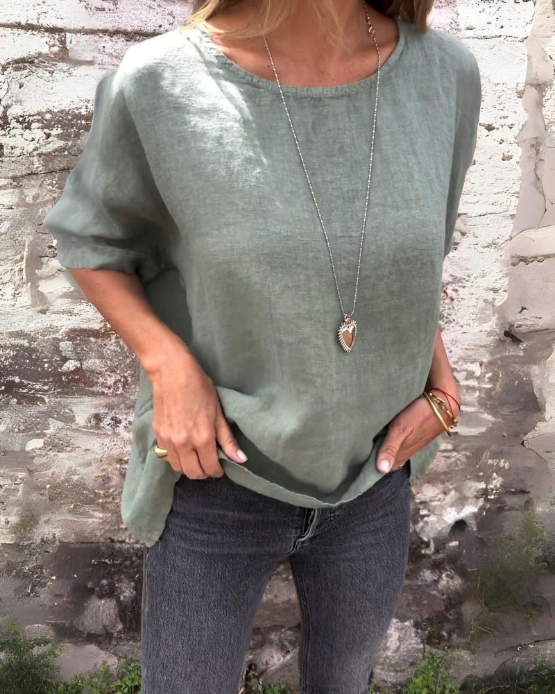 Anne™ | Essential T-Shirt