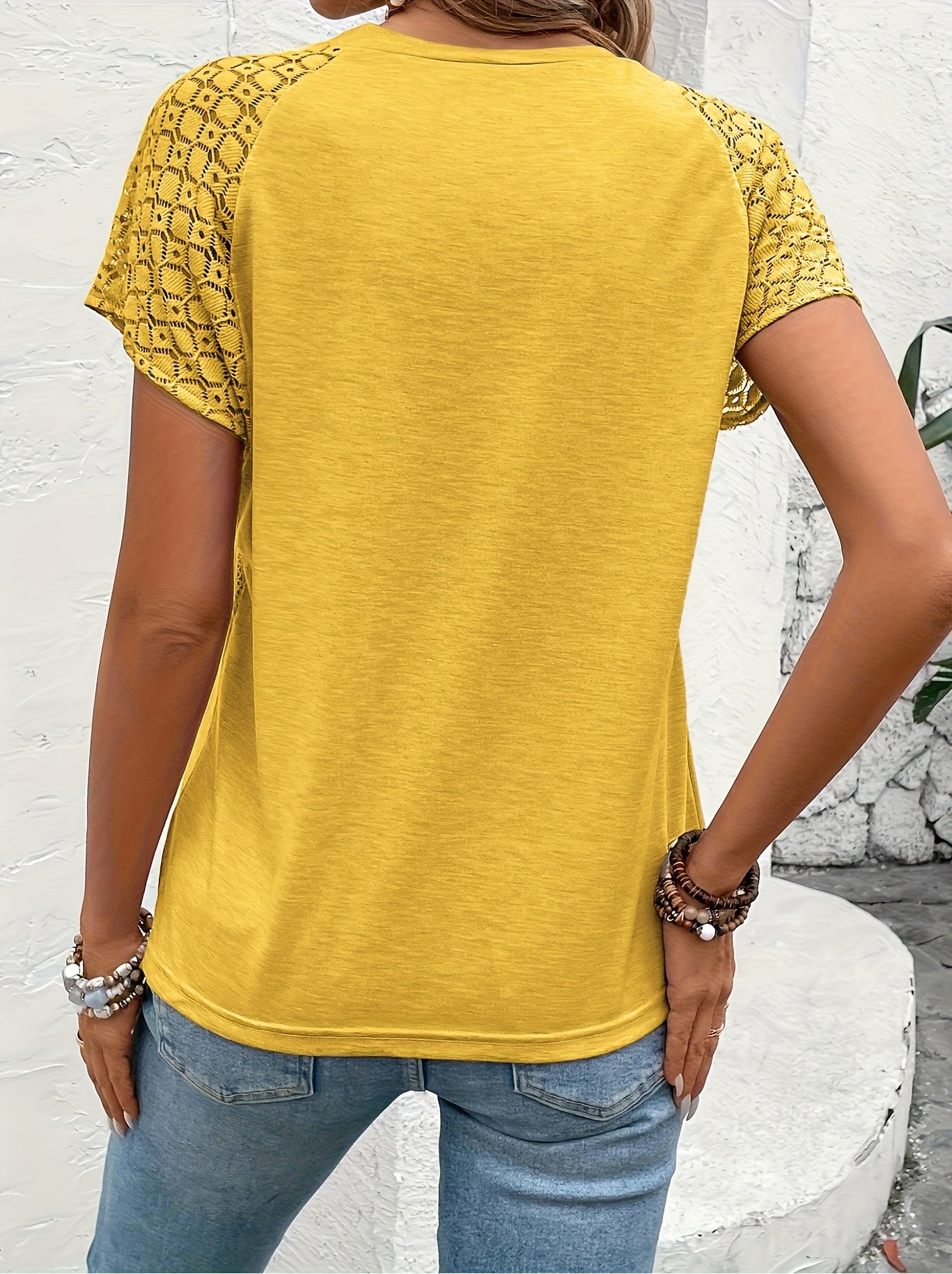 Nancy™ | Elegante Blouse met ronde hals en kanten mouwen
